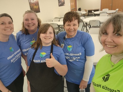 volunteers in Essentia Health t-shirts